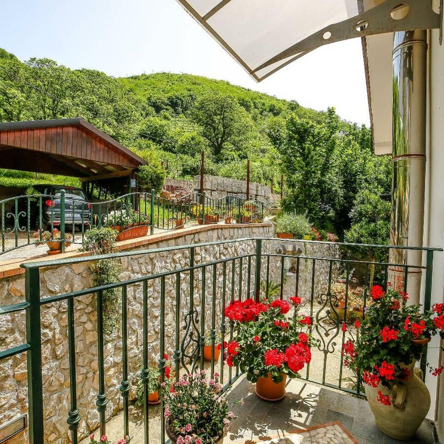 Tramonti Di Sole Villa Exterior photo